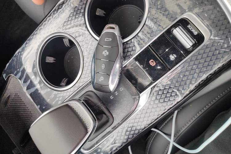 Used Hongqi HS3 PHEV 2024 PHEV 115km Jingwei Edition
