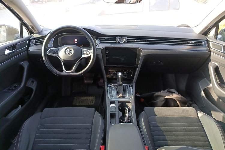 Used Volkswagen Magotan 2020 330TSI DSG Luxury Edition
