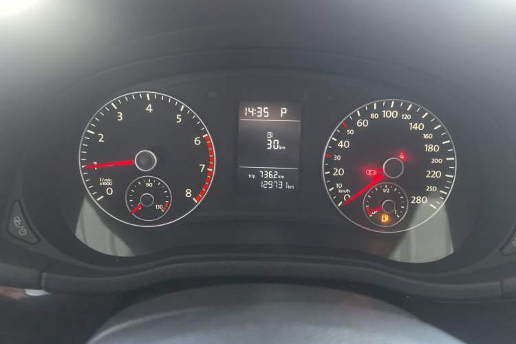 Used Volkswagen Passat 2014 1.8TSI DSG Luxury Edition
