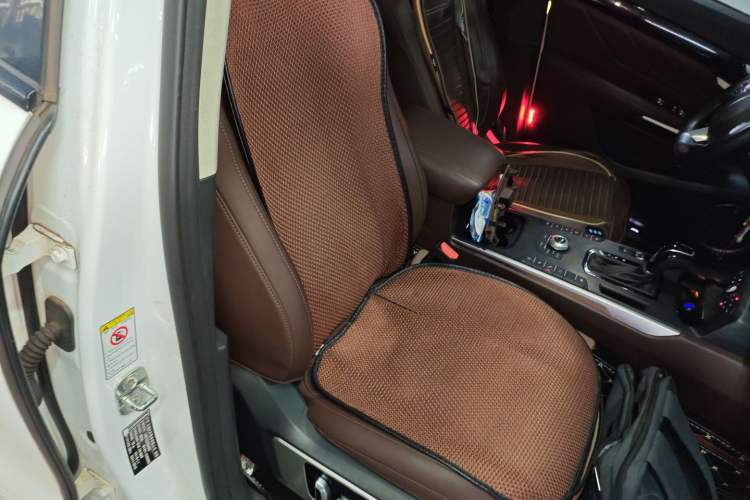 Used Wey VV7 2017 2.0T Ultra-Luxury Version
