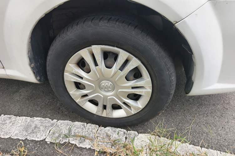 Used Buick Excelle 2015 1.5L Manual Classic Trim