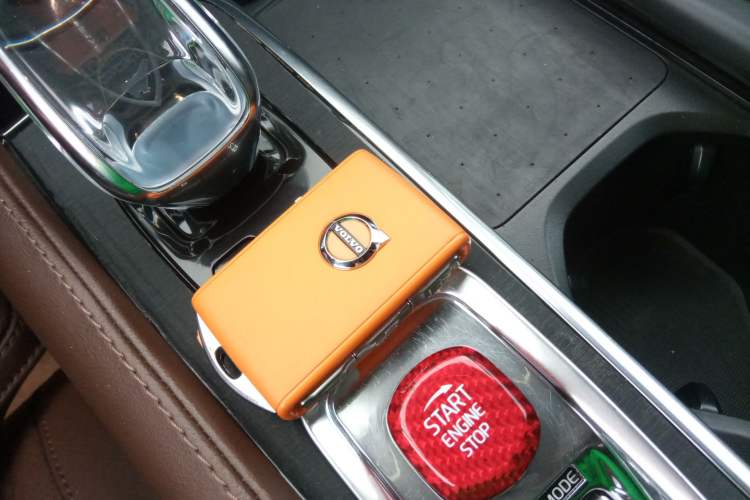 Used Volvo XC90 New Energy 2021 E-Drive Hybrid T8 Luxury Flagship 7-Seater