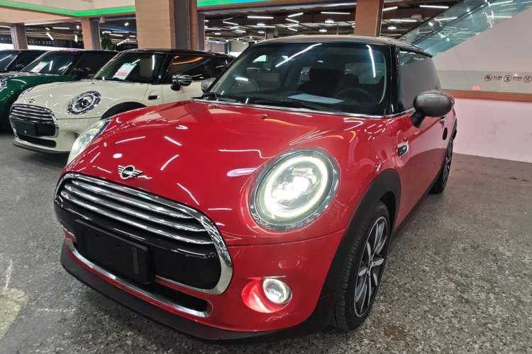 Used MINI MINI 2019 1.5T COOPER Artist