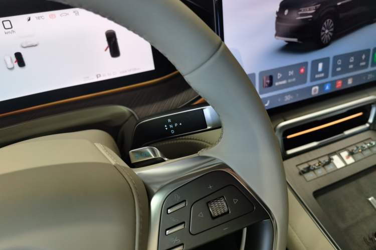 Used Denza N9 2025 Flagship Model