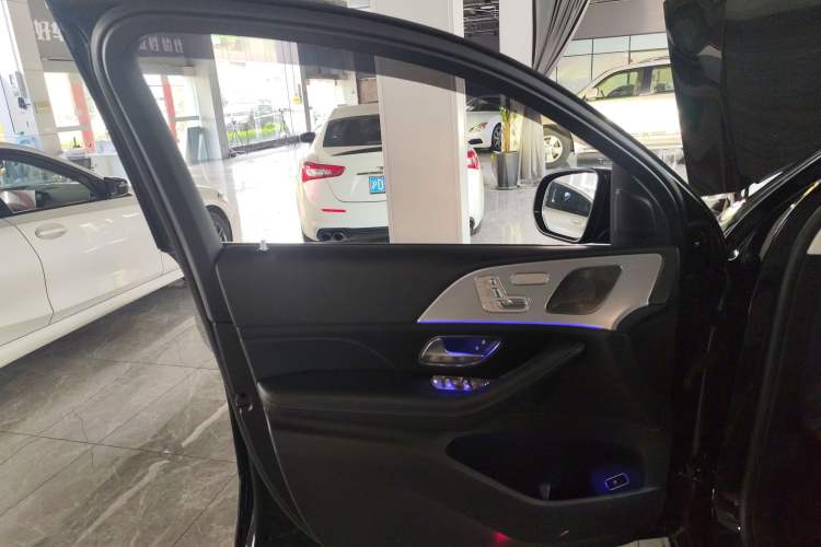 Used Mercedes-Benz GLE 2022 Refreshed GLE 350 4MATIC Coupe SUV Luxury Edition
