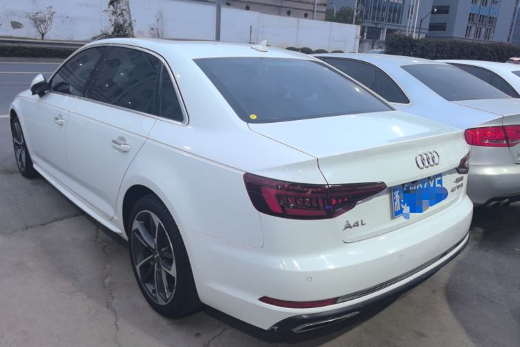 Used Audi A4L 2019 40 TFSI Ambition China VI