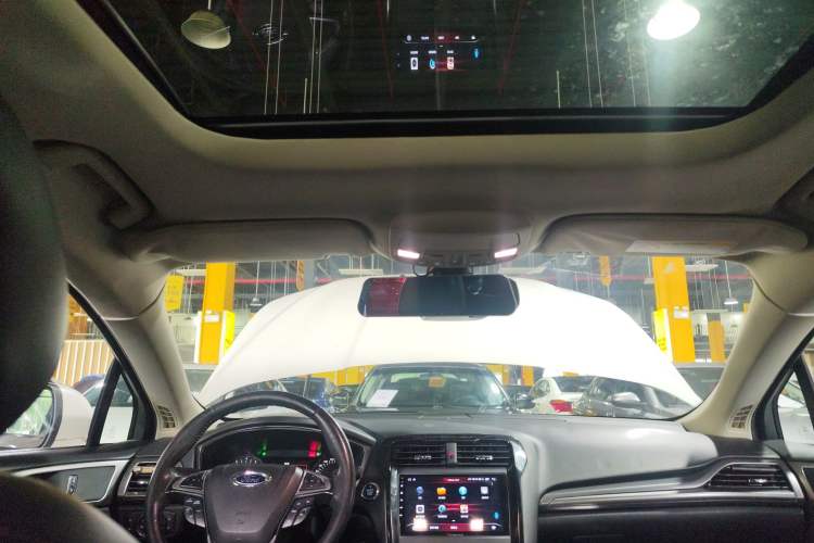 Used Ford Mondeo 2017 EcoBoost 180 Stylish Model
