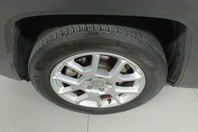 Used  Renegade 2021 220T Automatic Elite Edition