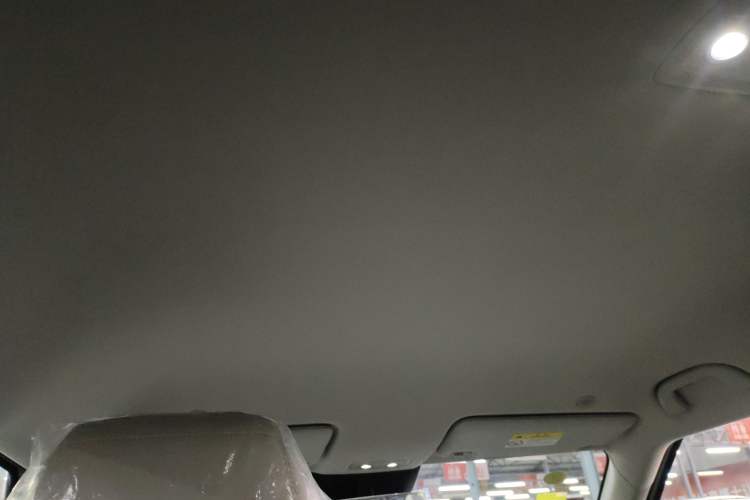 Used BYD Yuan UP 2025 Intelligent Driving Version 401 KM Dynamic Edition
