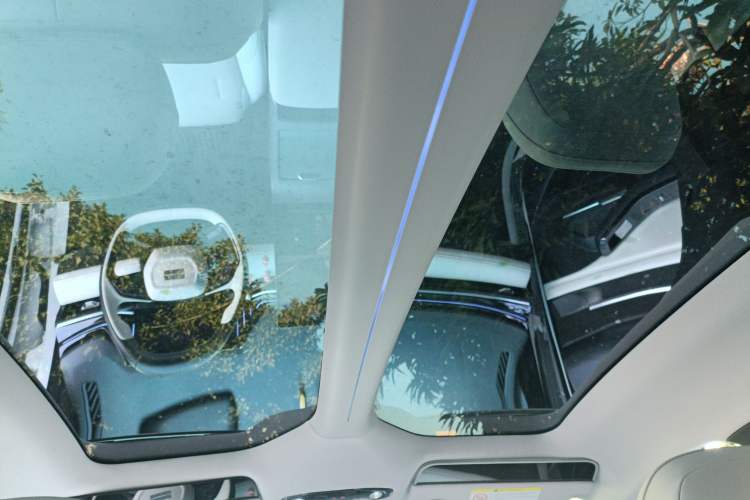 Used  L6 2023 125km Starship