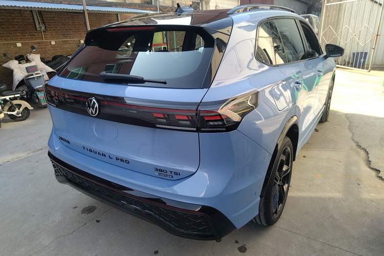 Used Volkswagen Tiguan L 
