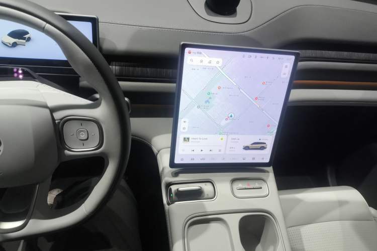 Used Nio ES6 2024 75 kWh