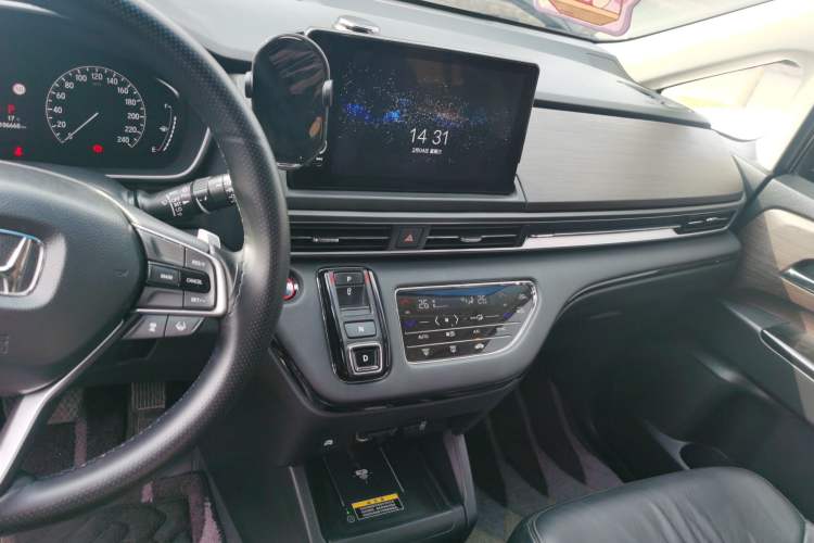 Used Honda Odyssey 2022 2.0L eHEV Sharp Enjoyment Edition
