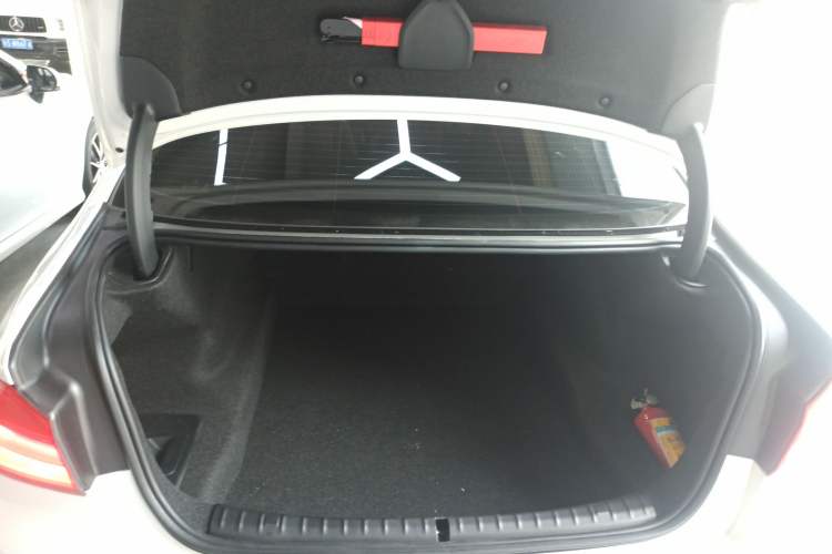 Used BMW 5 Series 2019 Restyled 530Li Luxury Edition M Sport Package
