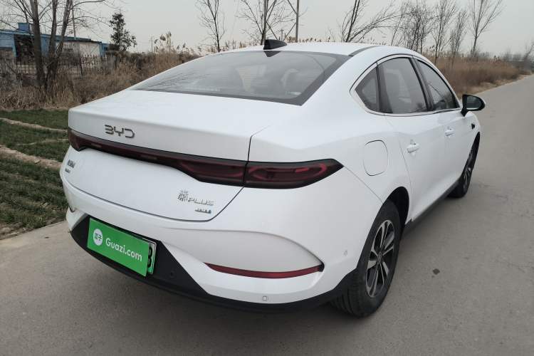 Used BYD Qin PLUS 2025 DM-i Smart Drive 120KM Superior Model
