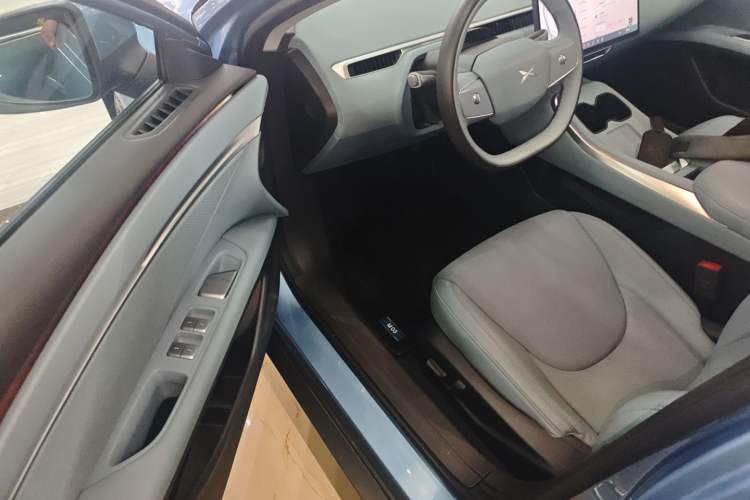 Used XPeng MONA M03 2024 620 with Ultra-Long Range
