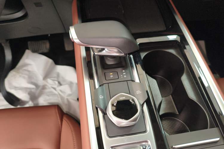 Used Changan CS55PLUS 2024 3rd Generation 1.5T DCT Prestige Model
