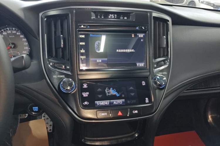 Used Toyota Crown 2015 2.0T Fashion Edition
