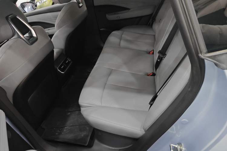 Used Nissan N7 2025 510 Pro