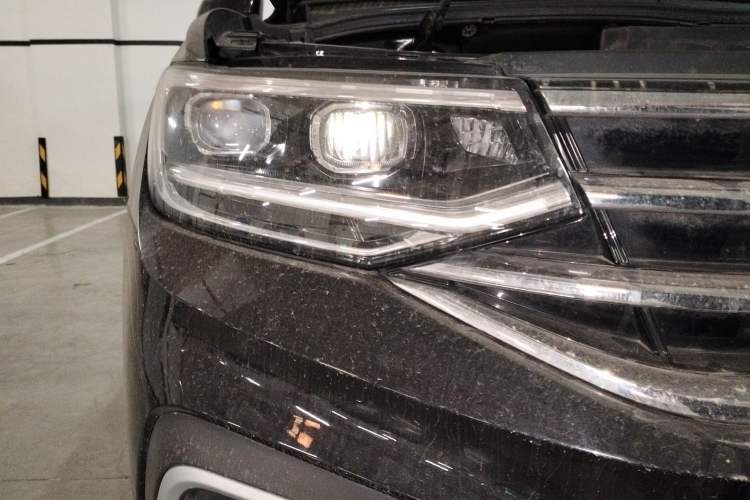 Used Volkswagen Tiguan L 2024 330TSI Automatic Two-Wheel Drive Smart Edition
