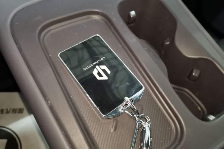 Used Leapmotor C16 2024 Range-Extended 200 Luxury Edition
