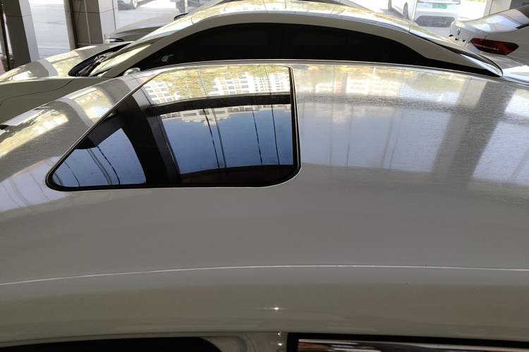 TDK.VehicleDetails.img