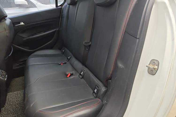 Used Peugeot 308S 2015 1.6T Automatic Jingchi Edition
