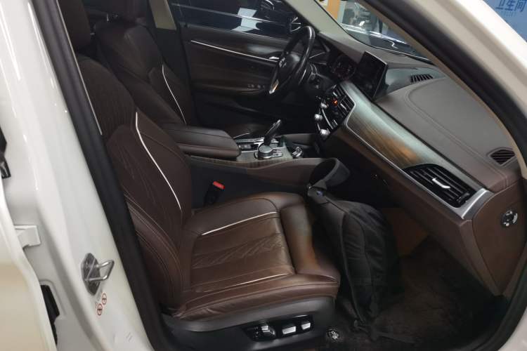 Used BMW 5 Series 2020 530Li Luxury Edition Premium Package
