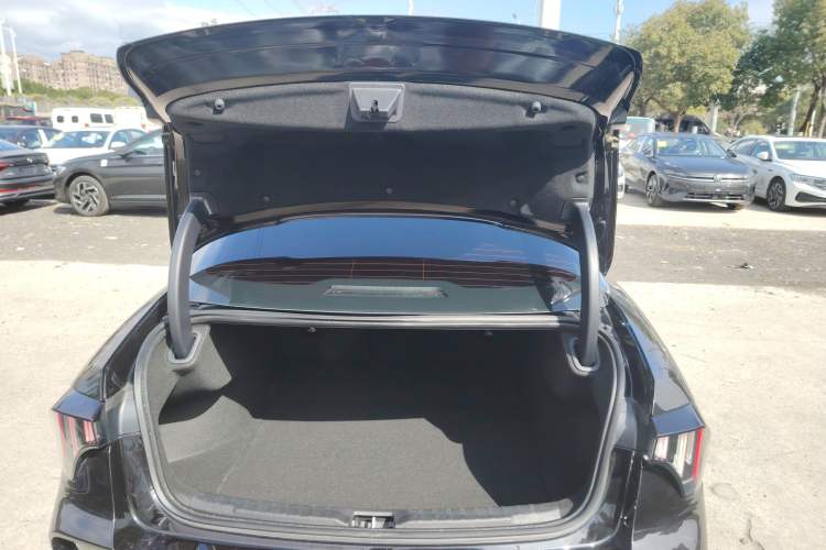 Used Lynk & Co 03 2023 1.5TD DCT JingPlus