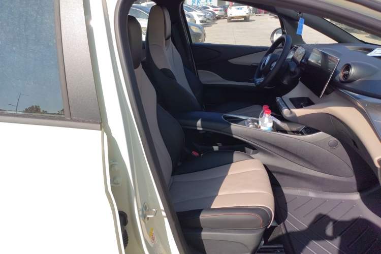 Used BYD Dolphin 2025 420km Free Edition
