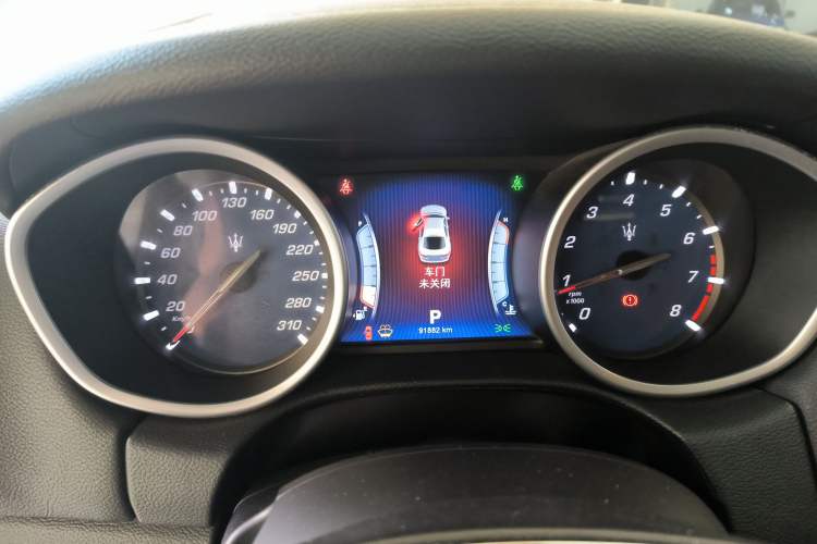 Used Maserati Ghibli 2014 3.0T Standard Edition
