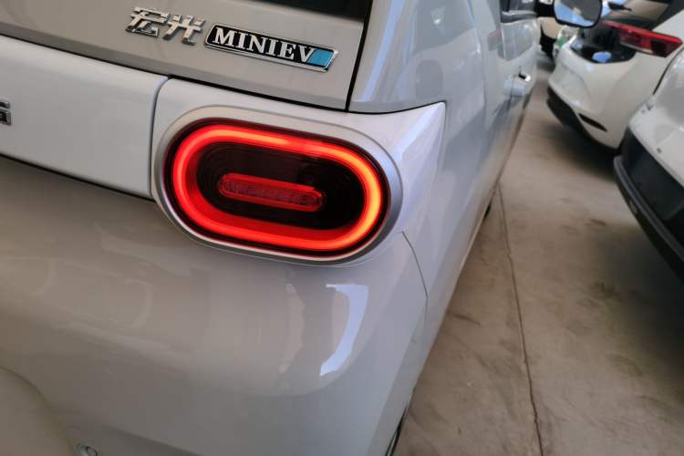 Used Wuling Hongguang MINIEV 2024 3rd Generation 215km Youth Edition