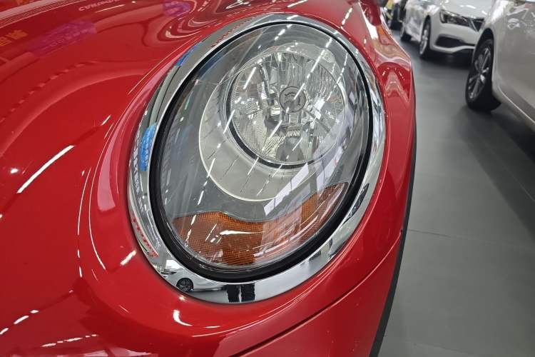 Used MINI MINI 2016 1.5T COOPER Five-Door Edition