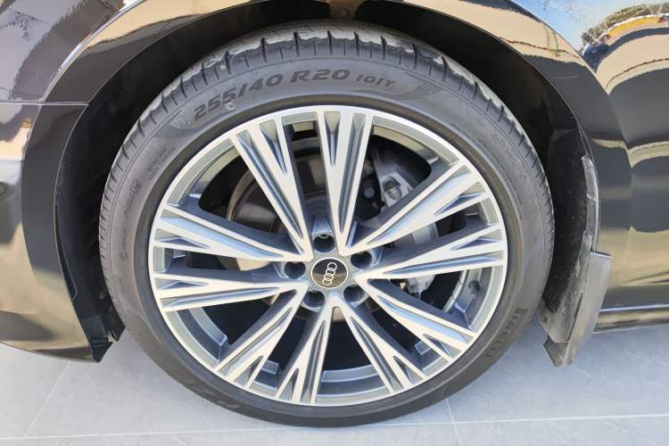 Used Audi A6L 2023 Revised 45 TFSI Prestige Dynamic Edition
