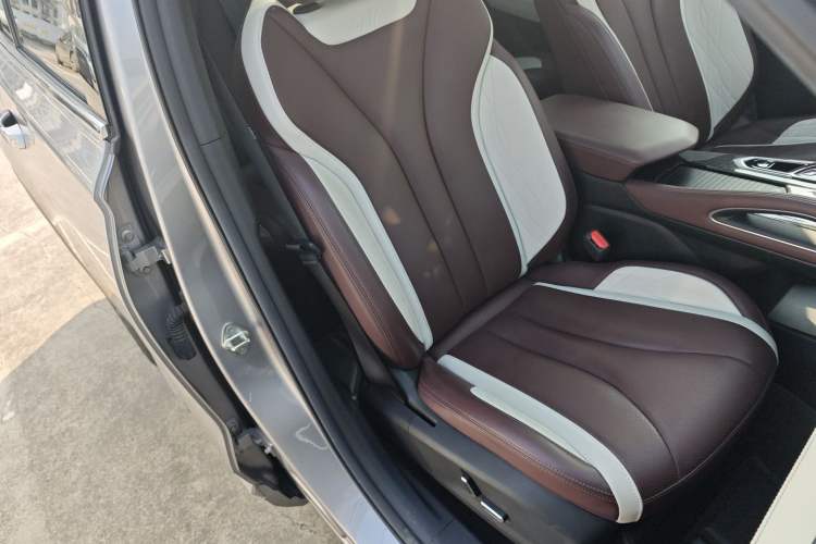 Used Geely Auto Monjaro L 2023 2.0TD High-Power Automatic Two-Wheel Drive Flagship Version