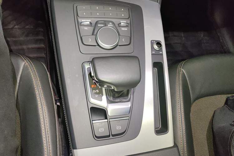 Used Audi Q5L 2020 Revised 40 TFSI Prestige Edition