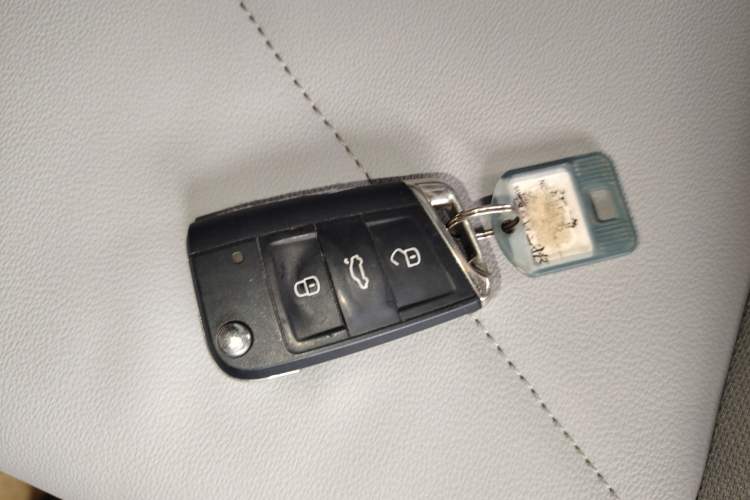 Used Volkswagen Lavida 2023 New Sharp 1.5L Automatic New Wish Edition
