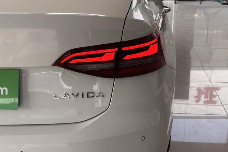 Used Volkswagen Lavida 2023 1.5L Automatic Full-Comfort Edition