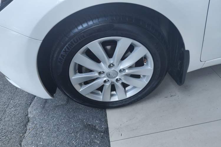 Used Kia K3 2015 1.6L Automatic GLS
