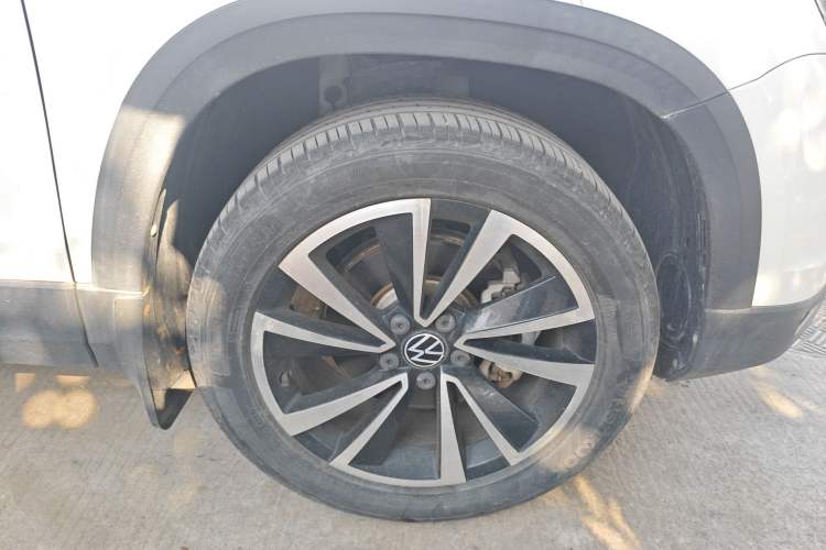 Used Volkswagen Tharu 2021 280TSI Two-Wheel-Drive Luxury Plus Edition