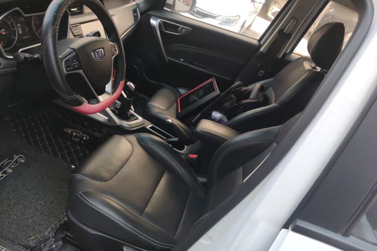 Used Geely Auto Vision X3 2017 1.5L Manual Luxury Model
