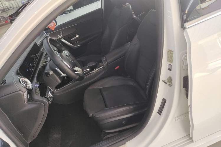 Used Mercedes-Benz A-Class 2021 A 200 L Sport Sedan Fashion Model