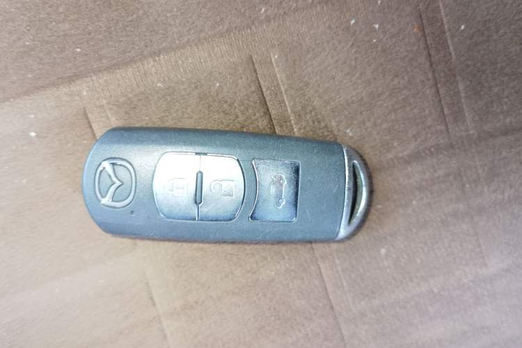 Used Mazda Mazda 3 Axela 2017 Sedan 1.5L Automatic Comfort Model Emission Standard China V