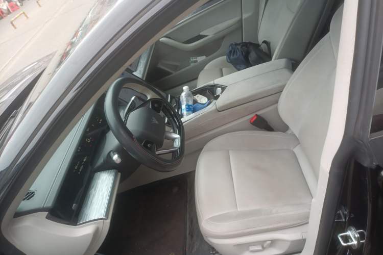 Used NETA S 2022 All-Electric 650 km Four-Wheel Drive Premium Version