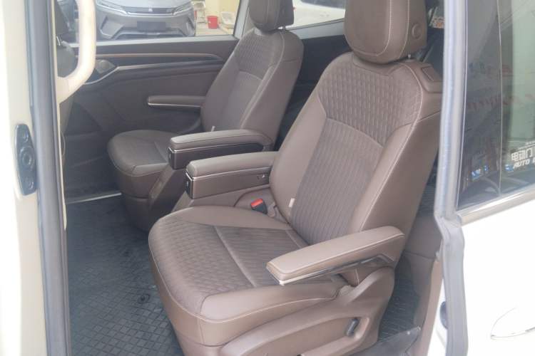 Used Volkswagen Viloran 2020 330TSI Business Edition
