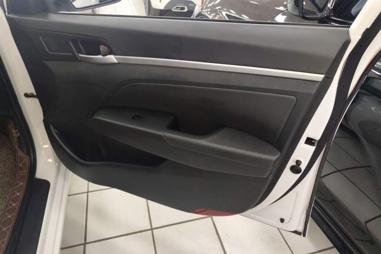 Used Hyundai Elantra 2019 1.5L CVT ZhiXuan – Elite Version