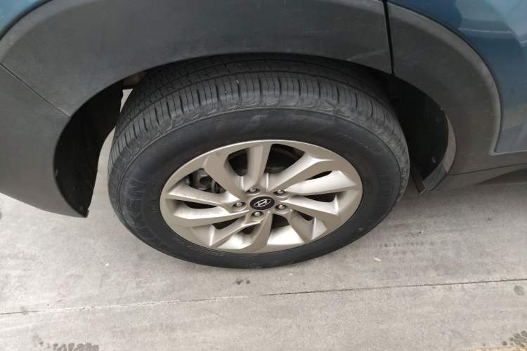 Used Hyundai Tucson 2015 1.6T Dual-Clutch Two-Wheel-Drive Smart Model