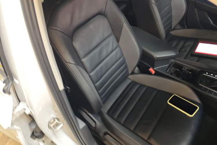 Used Volkswagen Sagitar 2022 200TSI DSG Flyover Edition
