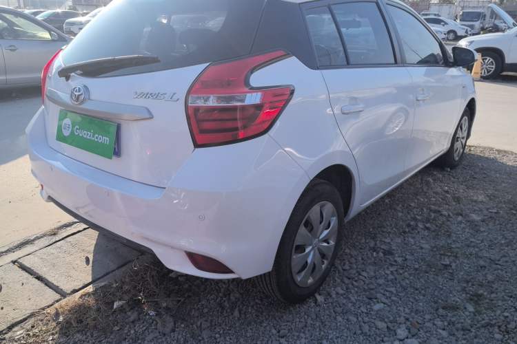 Used Toyota YARiS L 2016 Revised 1.5E CVT Charming Edition
