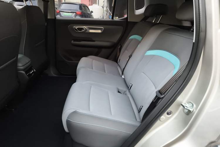 Used AION Y 2023 Plus 510 Enjoy Edition
